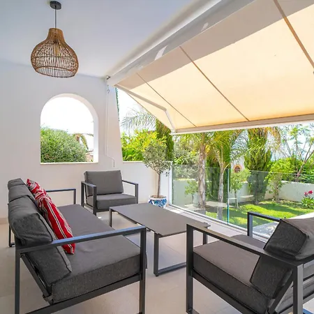 Grand Pool Terrace By Casasol Willa