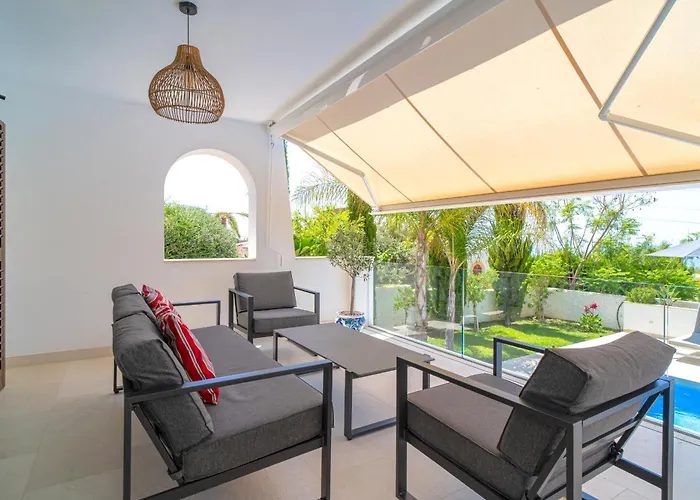 Grand Pool Terrace By Casasol Willa